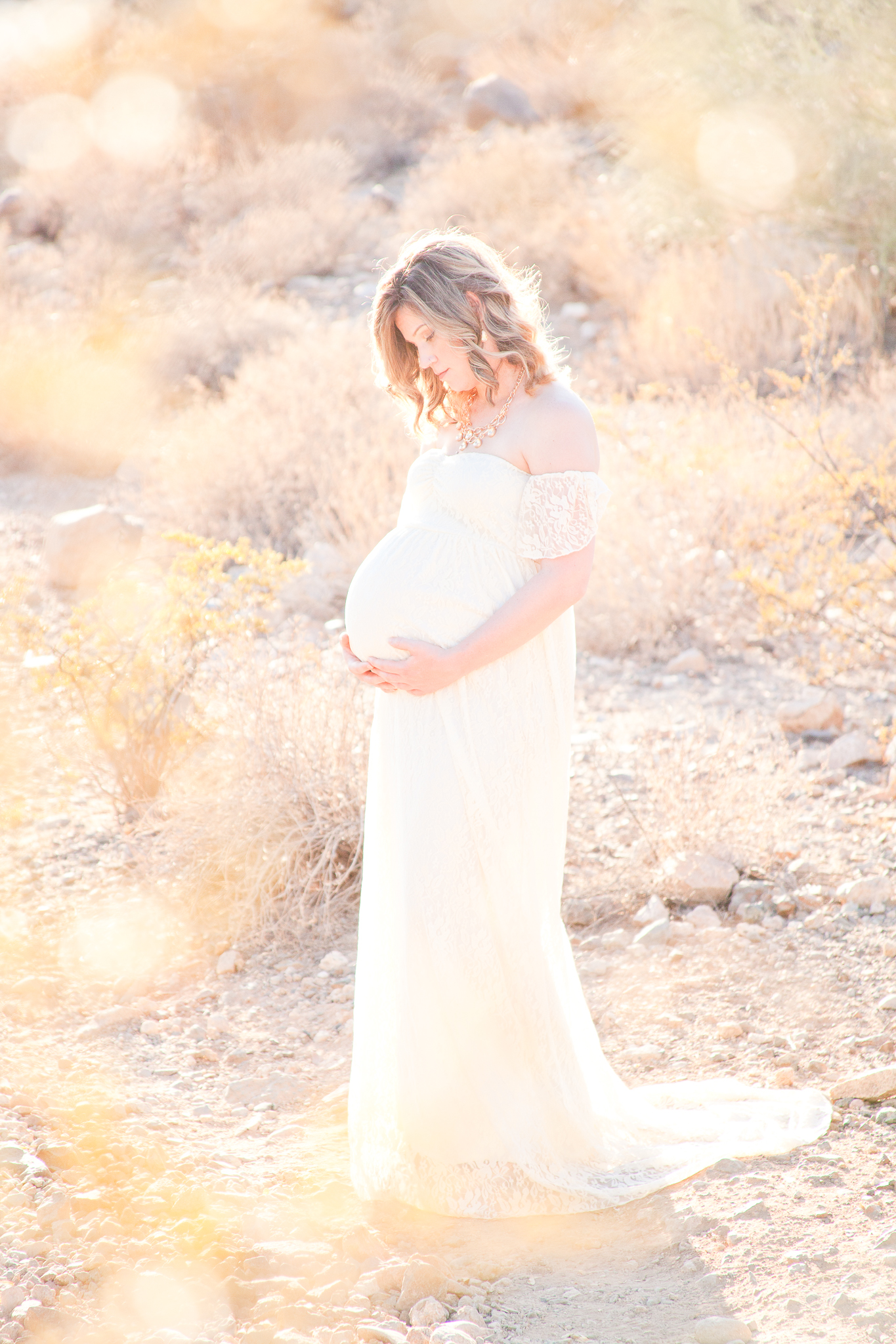 Caitlin Audrey Photography - A Desert Maternity Session